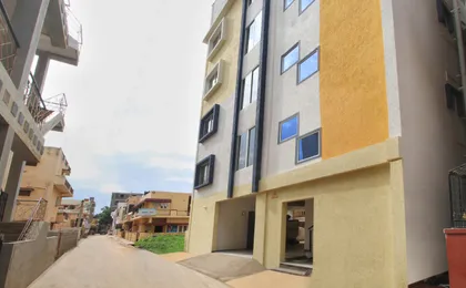 OYO 9419 Manu Residency