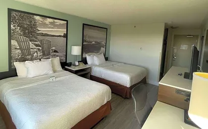 Super 8 by Wyndham Peterborough