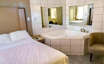 Econo Lodge Inn & Suites Yuma