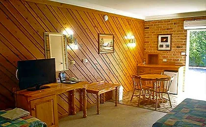 Coachmans Rest Motor Lodge