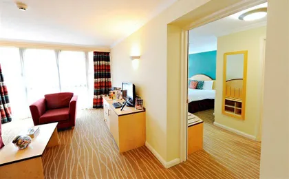 BURLEIGH COURT HOTEL AND LEISURE
