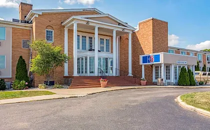 Motel 6-Grand Rapids, MI - Northeast