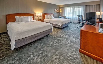 Courtyard by Marriott Springfield