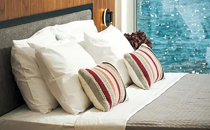 Elia Sea Suites