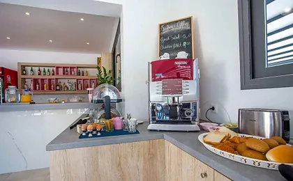 Madison Boutique, Faliraki