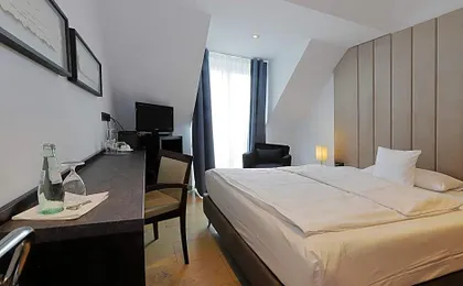 DEVIN Art Hotel