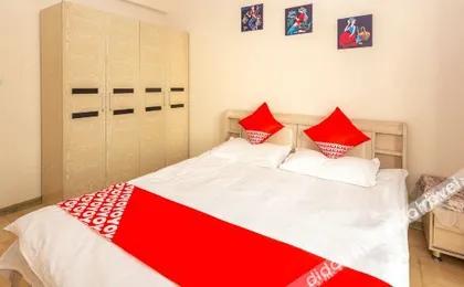 Week 8 Express Hotel (Yancheng High Speed Railway Station)