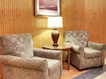 Clarion Inn University