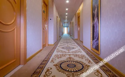 Vienna Hotel （Shenzhen Bantian Guangyayuan Station）