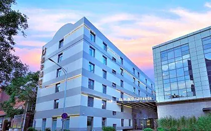 Orange Hotel (Beijing Tiantan Dongmen)