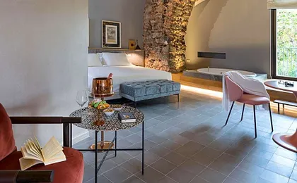 BASTIÒ PRIVATE SUITES