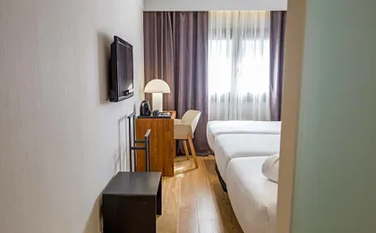 Hotel Zenit Abeba