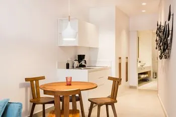 Avra Apartments Venetian Harbour