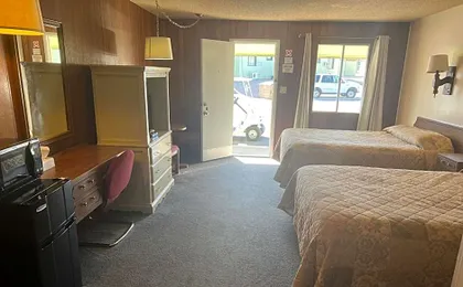 El Portal Motel