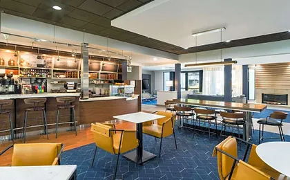 Courtyard by Marriott Sacramento Airport Natomas
