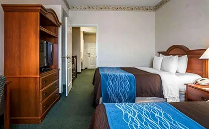 Quality Inn & Suites Dixon Near I-88