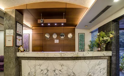 OYO 16011 Hotel Mohan International