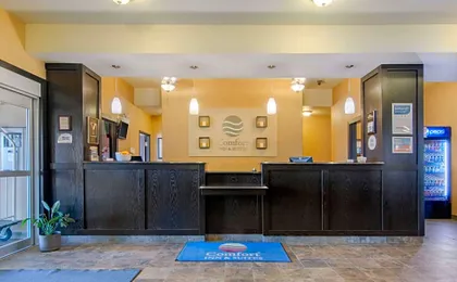 Comfort Inn & Suites