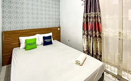Urbanview Hotel Ultima Veteran Garut