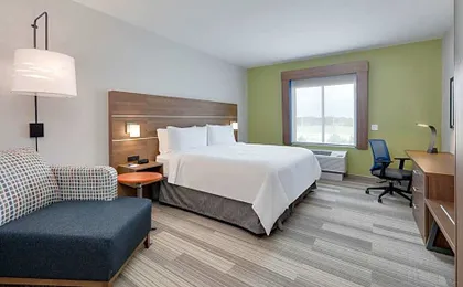Holiday Inn Express And Suites Plano - The Colony By IHG