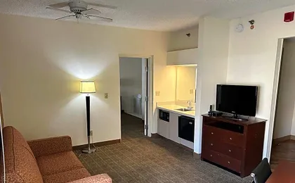 Baymont by Wyndham Orlando South