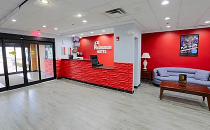 Days Inn by Wyndham Calumet Park