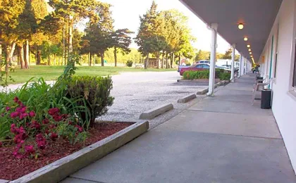 Hyland Motor Inn