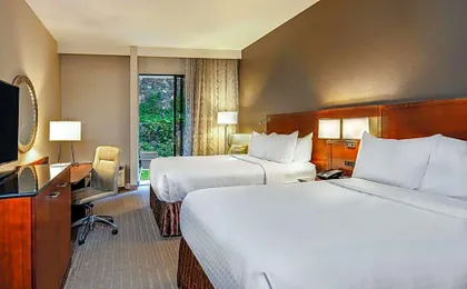 Sonesta Charlotte Lower South End