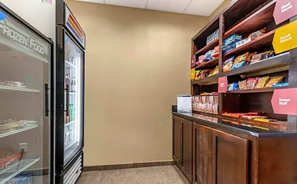 Comfort Suites Medical Center near Six Flags