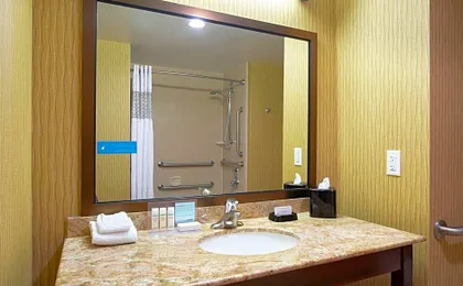Hampton Inn & Suites Denver/South-RidgeGate