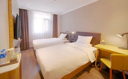 Hanting Hotel Beijing Huilongguan Metro Station