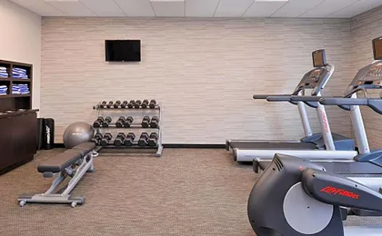 Courtyard by Marriott Toledo North