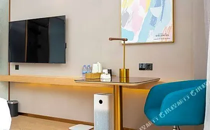 Chaoman Hotel (Shenzhen Baoan Daqianli Pingzhou Subway Station)