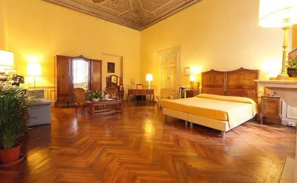 Hotel Bretagna