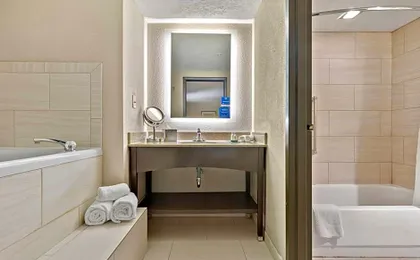 DoubleTree by Hilton Park City - The Yarrow