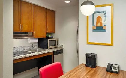 Homewood Suites By Hilton Atlanta Midtown
