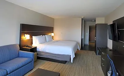 Holiday Inn Express and Suites Camas - Vancouver By IHG
