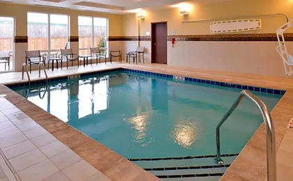 Courtyard by Marriott Toledo North