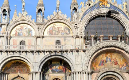 Doge's Palace and Saint Mark's Basilica tour