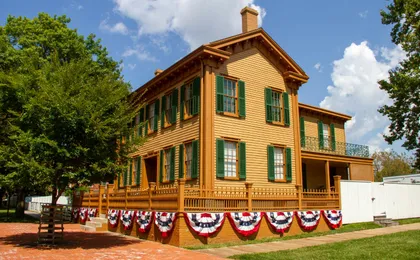 Springfield Self-Guided Audio Walking Tour