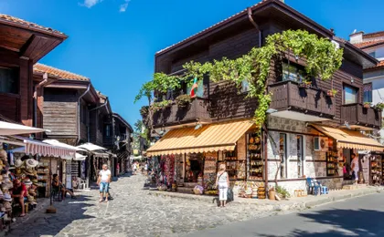 Nessebar Tour and Catamaran Cruise