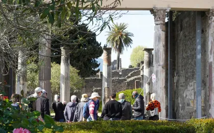Pompeii Ruins day trip from Rome with hotel pick-up