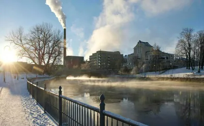 90-minute Tampere walking tour with local guide