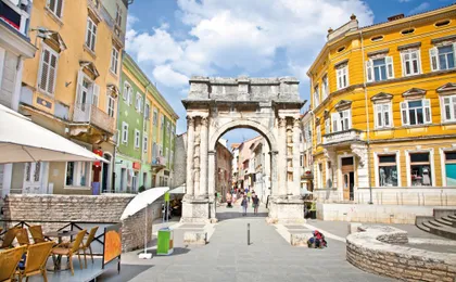Explore Pula on your own