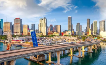 Miami skyline champagne cruise on Biscayne Bay