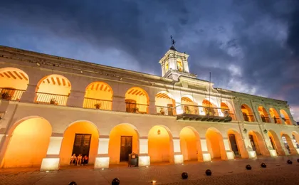 Salta historic folklore walking tour and traditional Peña