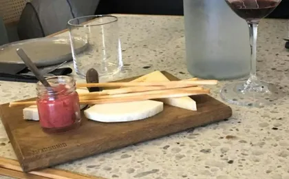 Thessaloniki Small-Group Wine Tasting Tour with Appetizers