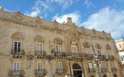 Syracuse and Ortygia Island guided tour from Taormina