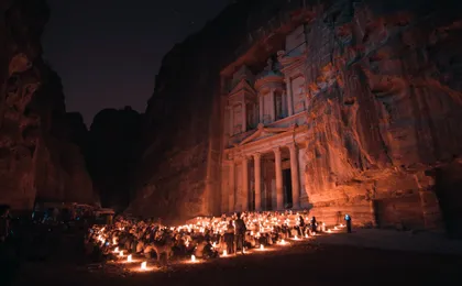 Round trip transfers to Petra