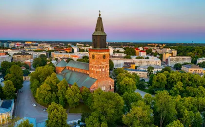 90-minute Turku walking tour with local guide